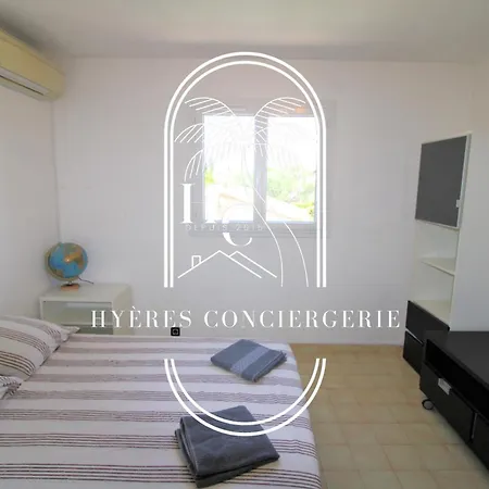 Villa 4 Jardin Jacuzzi Pk Clim By Hc Hyeres